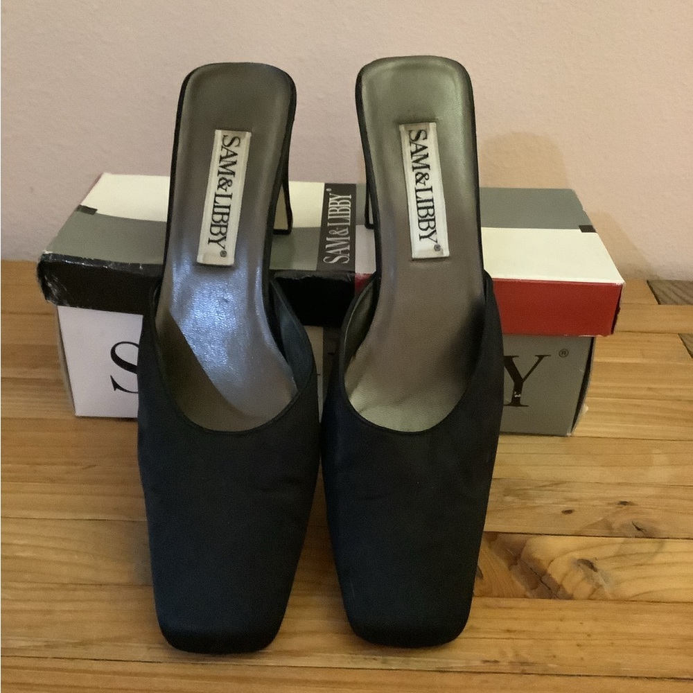 Sam and Libby Black mules with heel, size 9M